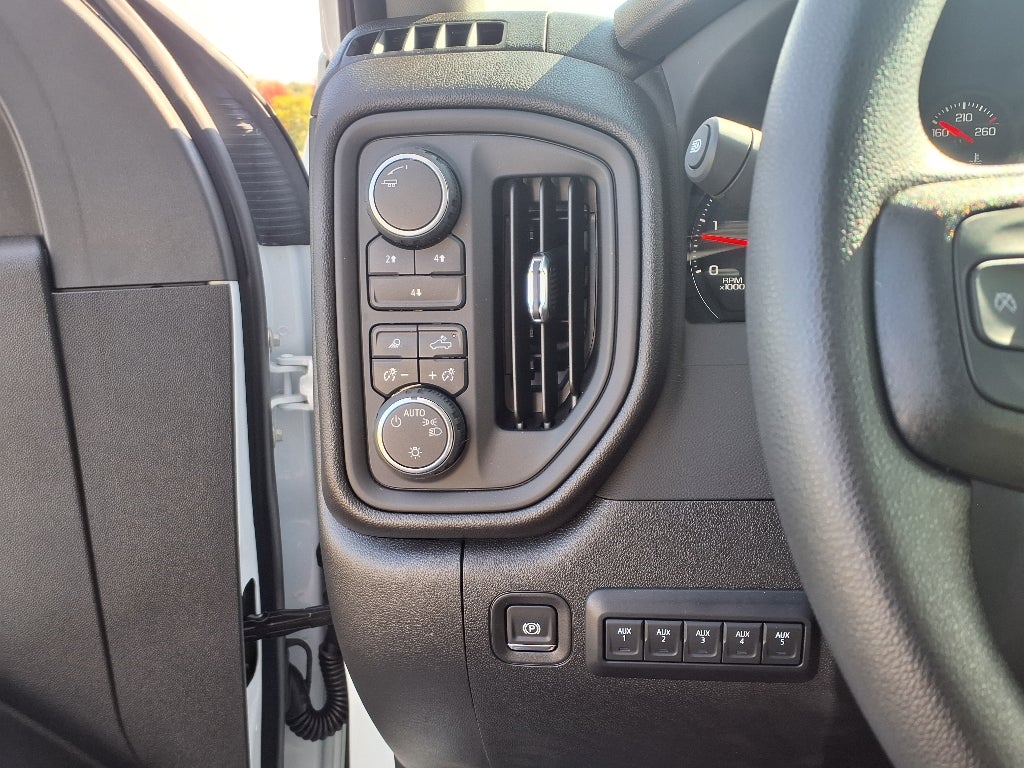 2025 Chevrolet Silverado 3500 HD Chassis Cab Work Truck