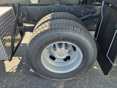2025 Chevrolet Silverado 3500 HD Chassis Cab Work Truck