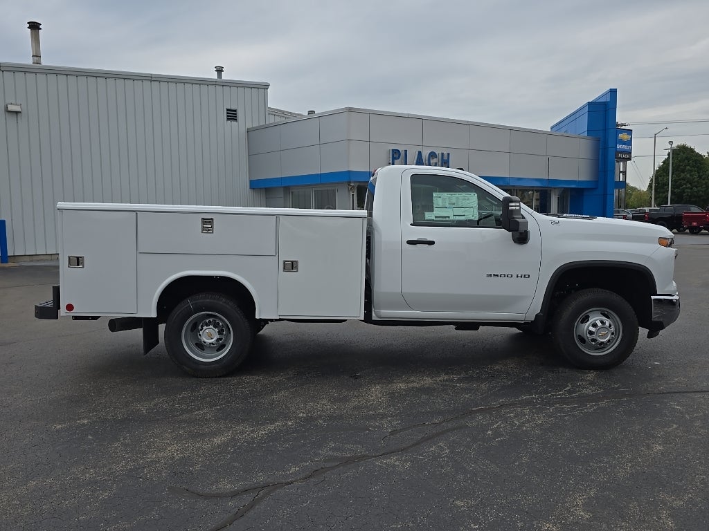 2025 Chevrolet Silverado 3500 HD Chassis Cab Work Truck