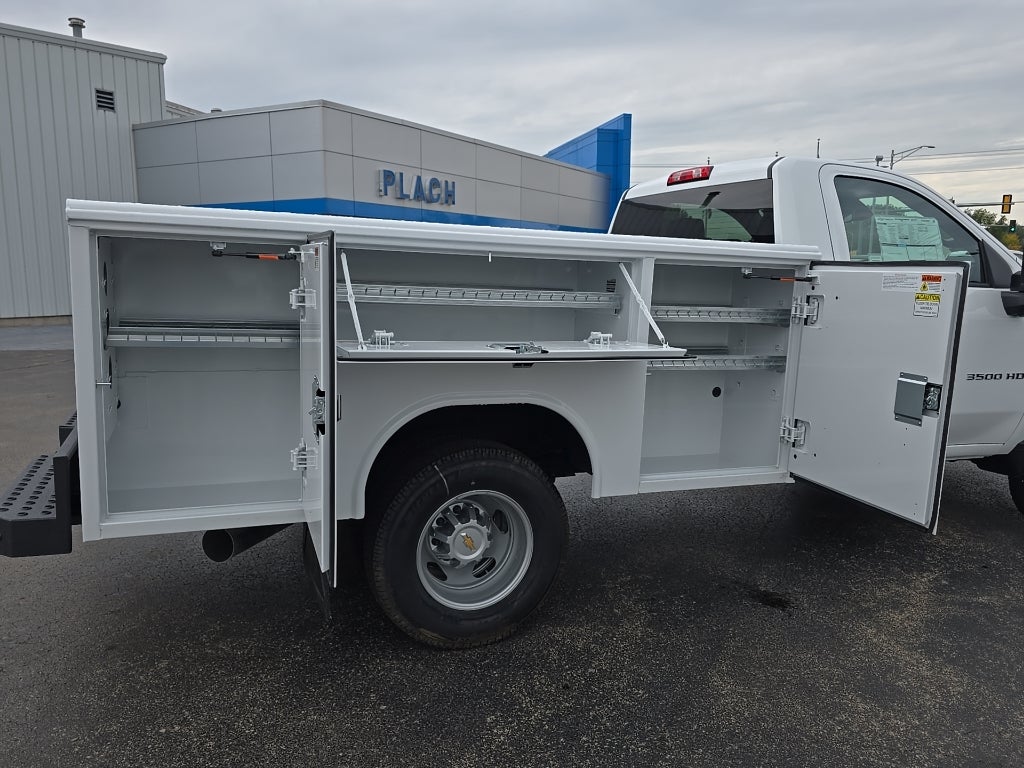 2025 Chevrolet Silverado 3500 HD Chassis Cab Work Truck