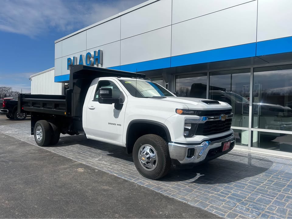 2025 Chevrolet Silverado 3500 HD Chassis Cab LT