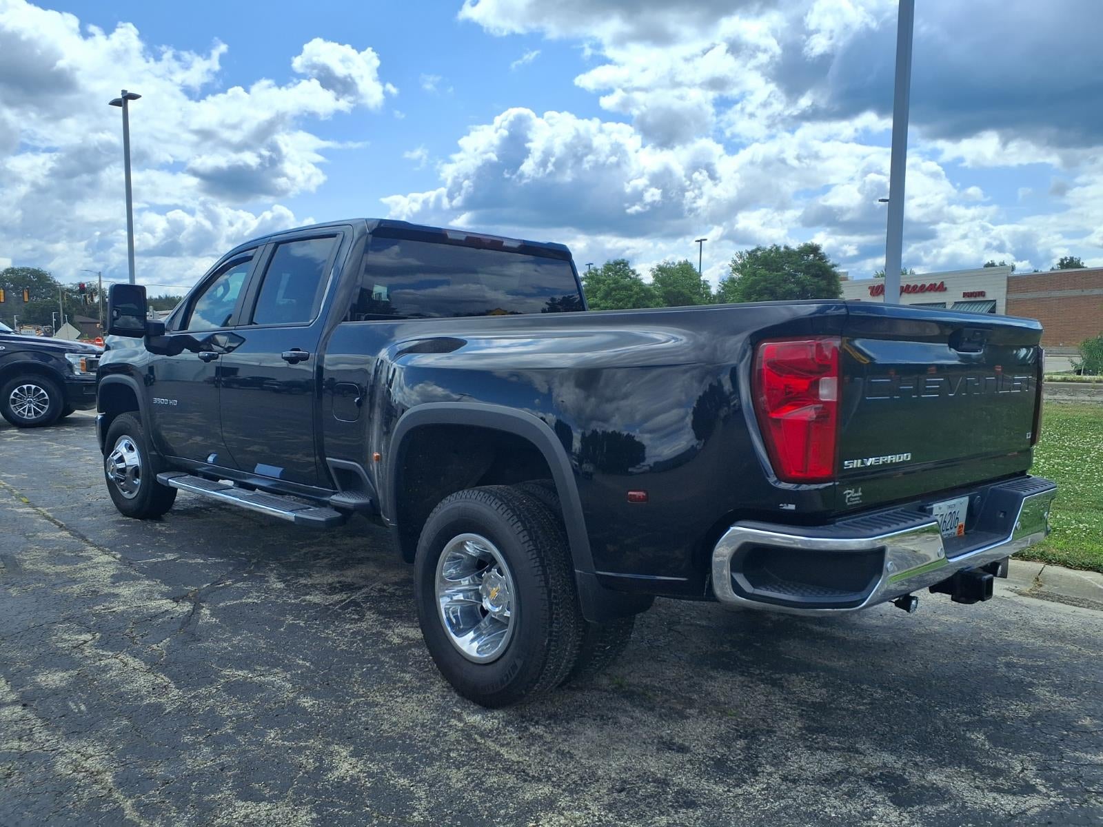 2024 Chevrolet Silverado 3500 HD LT DRW
