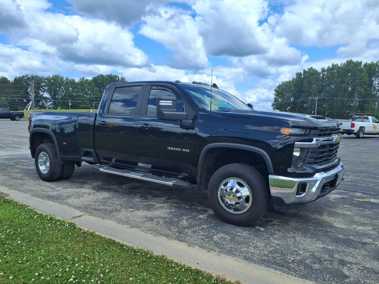 2024 Chevrolet Silverado 3500 HD LT DRW