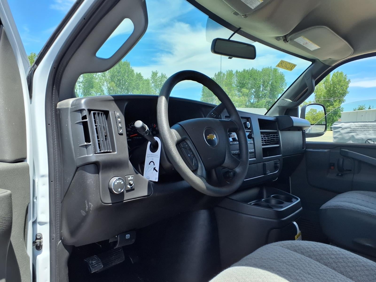 2026 Chevrolet Express Cargo WT