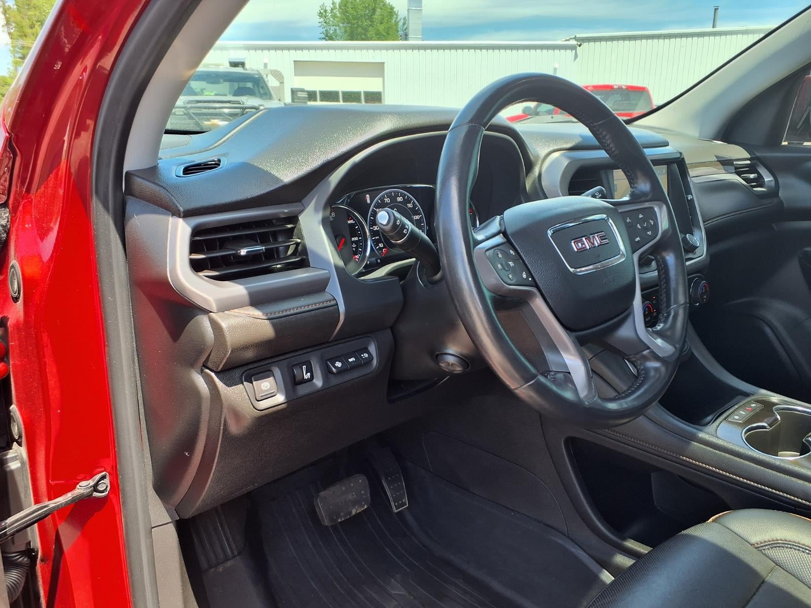 2021 GMC Acadia AT4