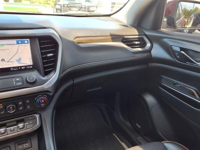 2021 GMC Acadia AT4