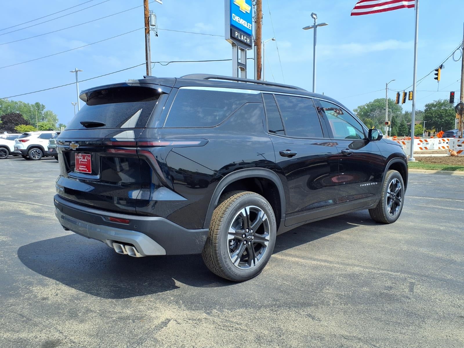 2027 Chevrolet Traverse LT