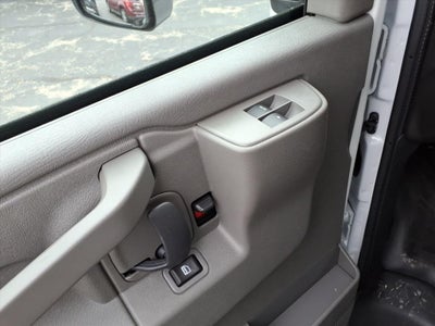 2025 Chevrolet Express Cutaway 4500 2WT