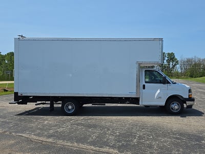 2025 Chevrolet Express Cutaway 4500 2WT