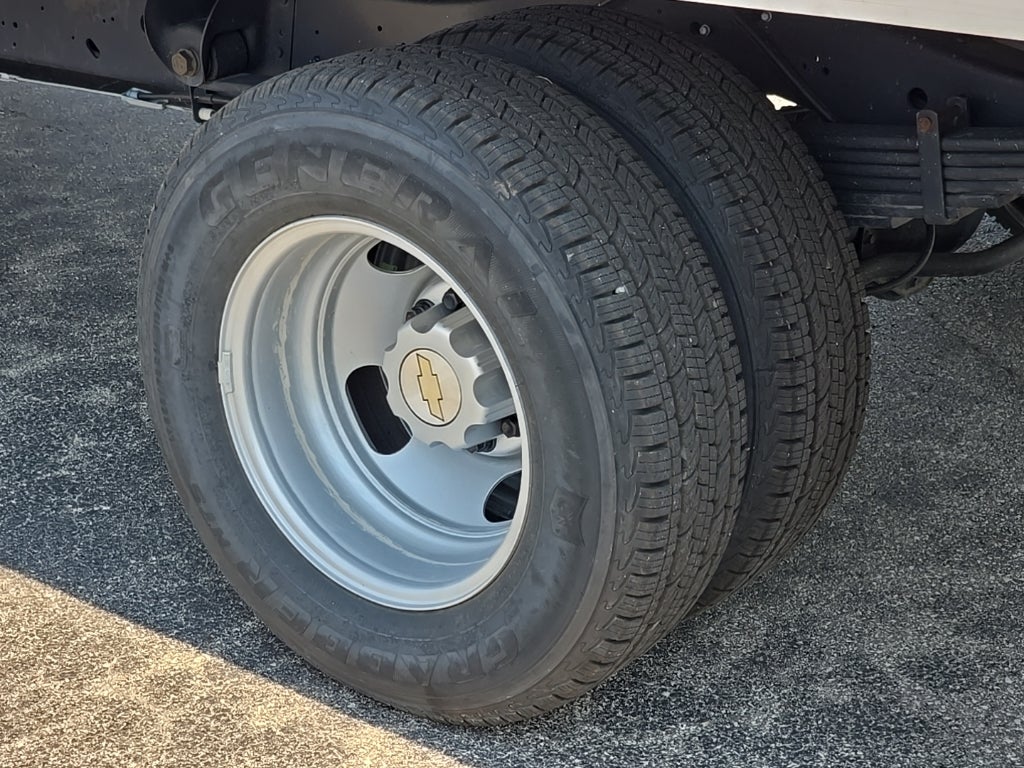 2025 Chevrolet Express Cutaway 4500 2WT