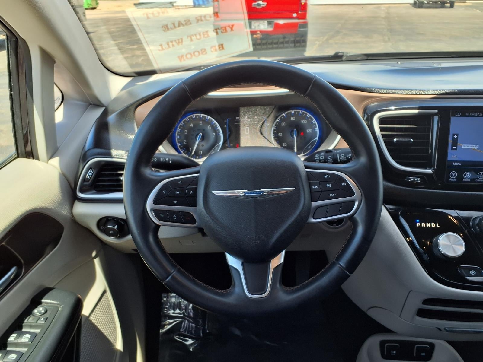 2017 Chrysler Pacifica Touring-L