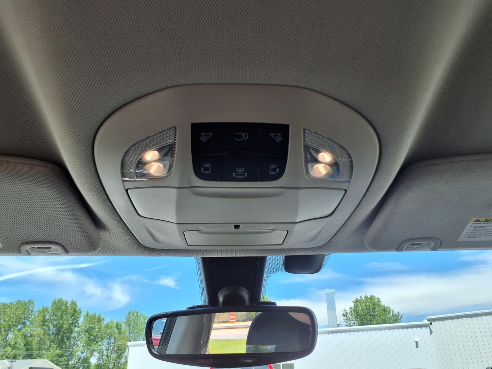 2017 Chrysler Pacifica Touring-L