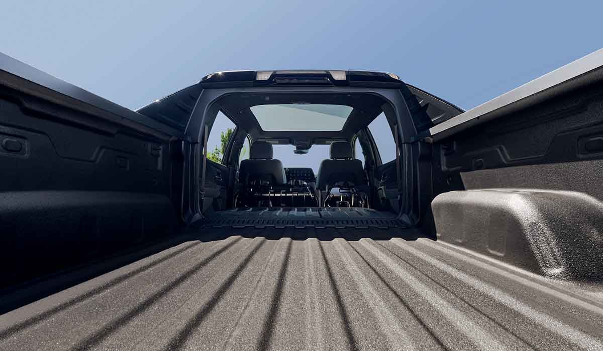 Plach Automotive Inc in New London WI